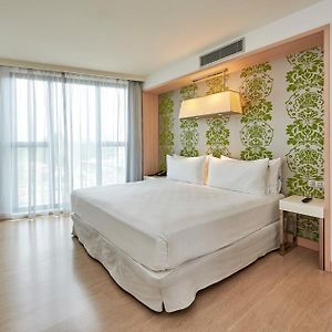 Suite met een Slaapkamer en een King Size Bed